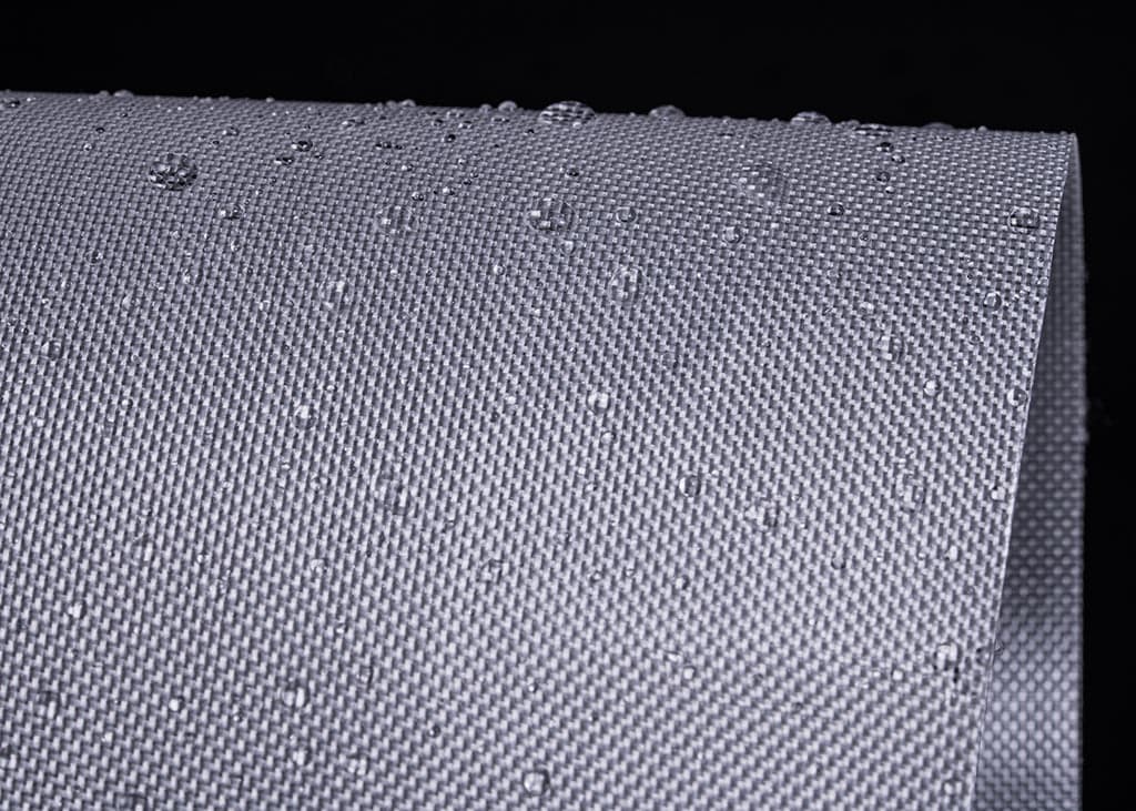 ALUULA Graflyte fabric with water droplets